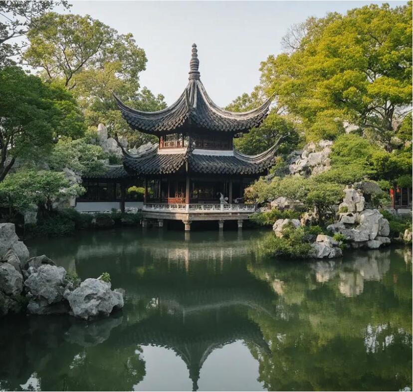 重庆夏岚餐饮有限公司